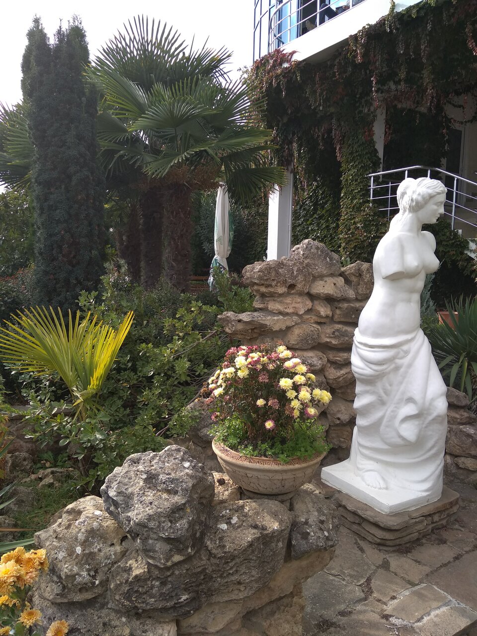 Гостиница Маджестик Партенит-171