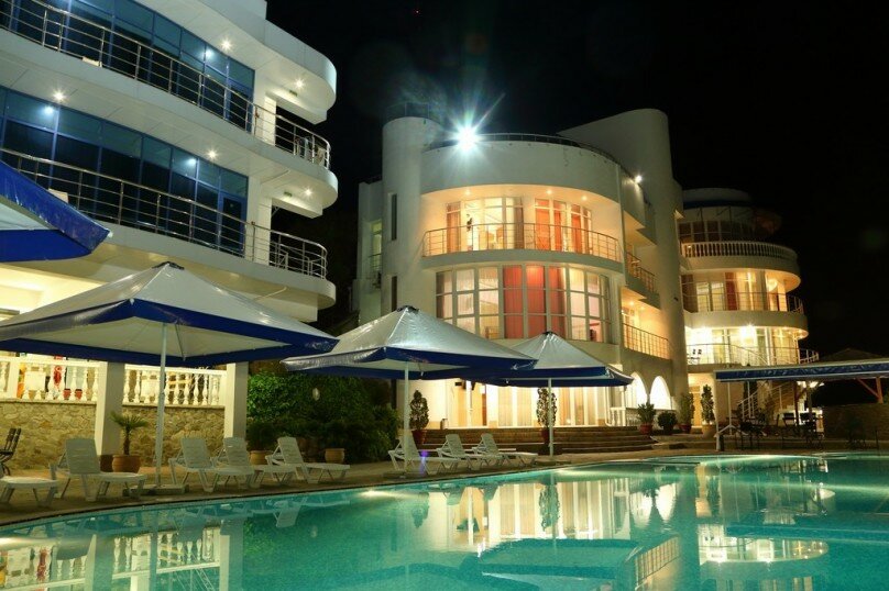 Гостиница Маджестик Партенит-102