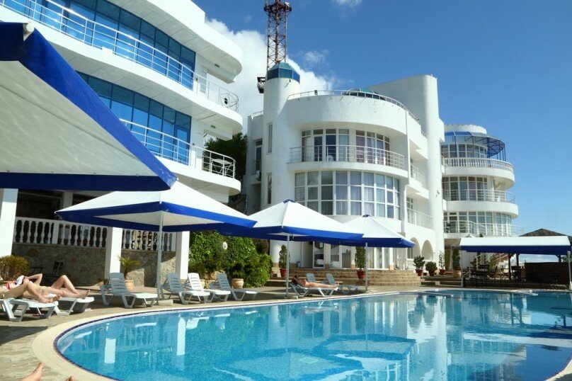 Гостиница Маджестик Партенит-99