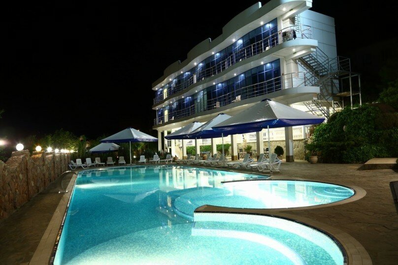 Гостиница Маджестик Партенит-79