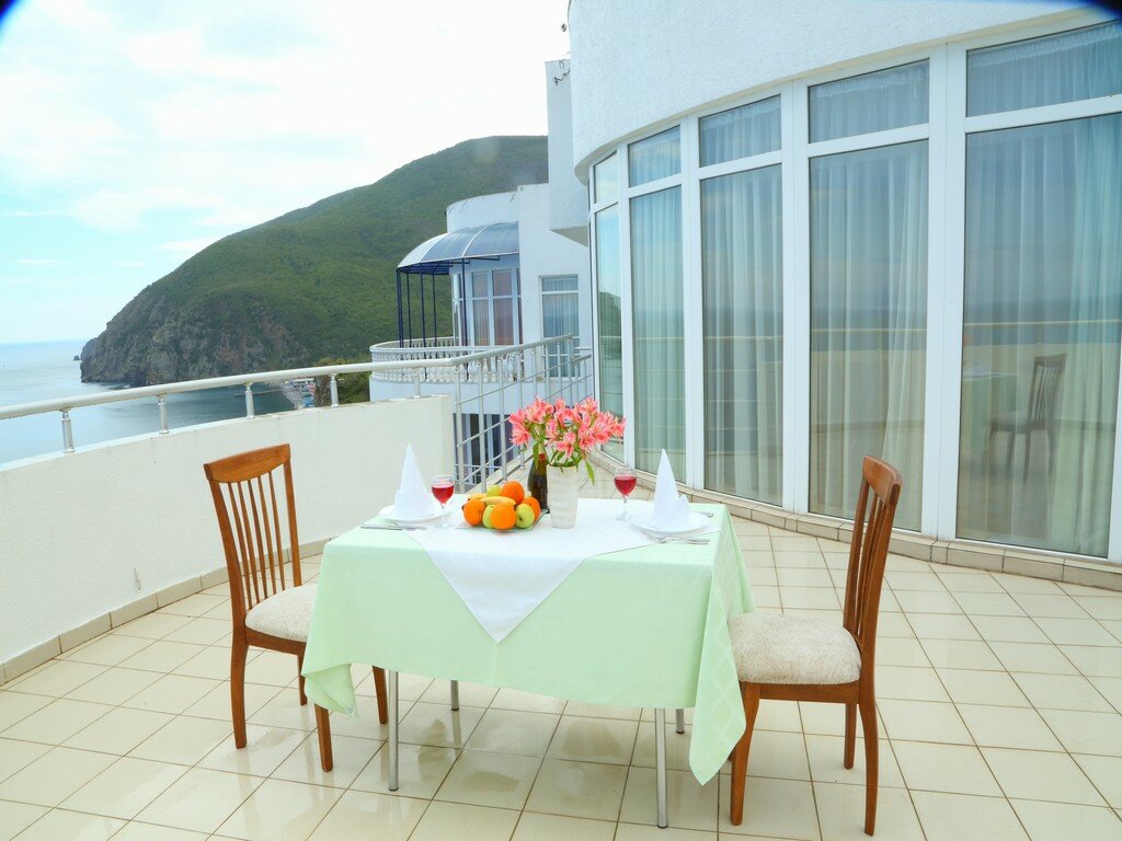 Гостиница Маджестик Партенит-22