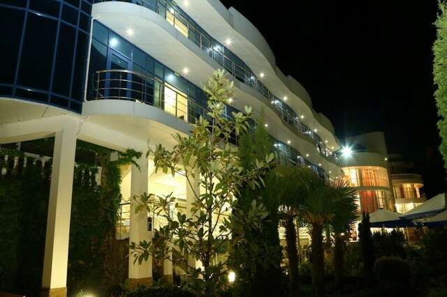 Гостиница Маджестик Партенит-108