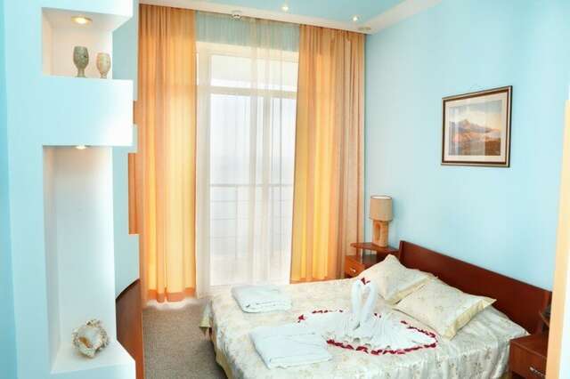 Гостиница Маджестик Партенит-62