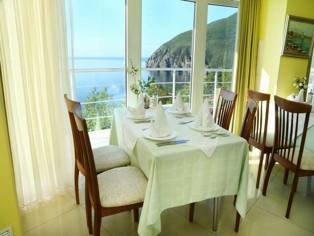 Гостиница Маджестик Партенит-29