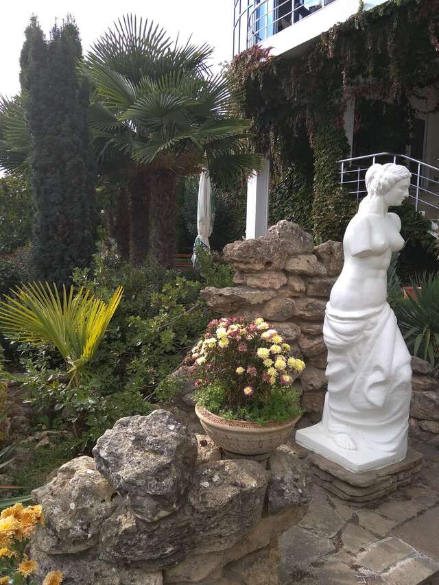 Гостиница Маджестик Партенит-170