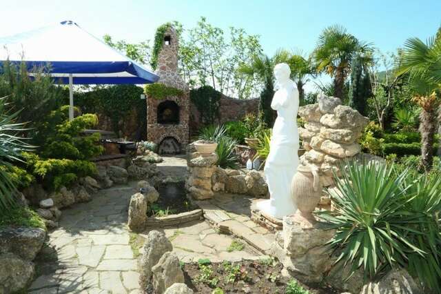 Гостиница Маджестик Партенит-105