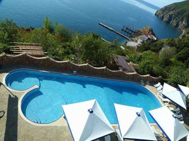 Гостиница Маджестик Партенит-18