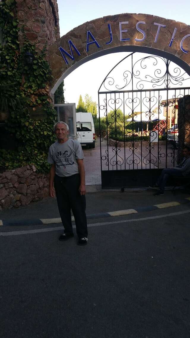 Гостиница Маджестик Партенит-172