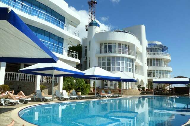 Гостиница Маджестик Партенит-98