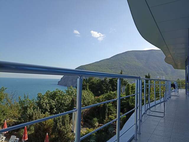 Гостиница Маджестик Партенит-184