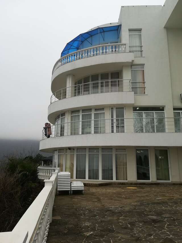 Гостиница Маджестик Партенит-215