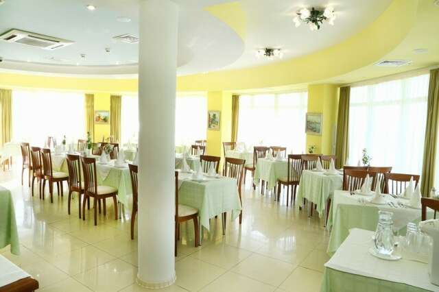 Гостиница Маджестик Партенит-120