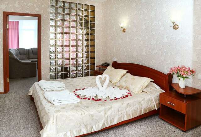 Гостиница Маджестик Партенит-57