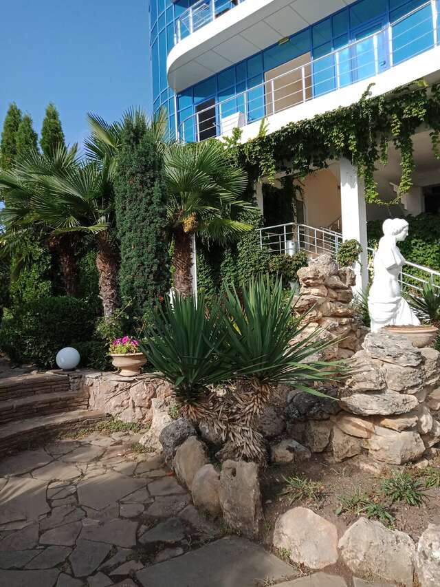 Гостиница Маджестик Партенит-228